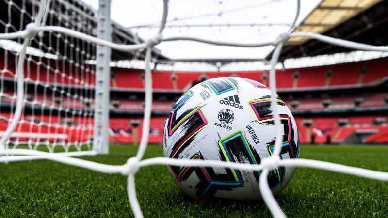 Adidas hace la presentación oficial del balón Uniforia, que se utilizara en la Eurocopa 2020.